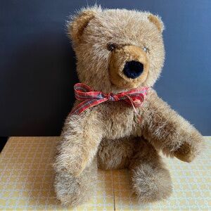 Vintage Gund Teddy Bear Collector Classics 1977 Tag